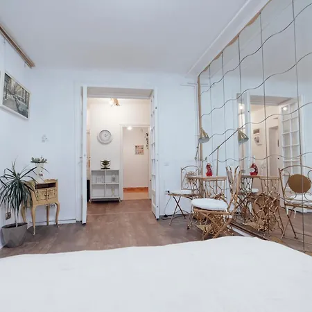 Appartement Luxe Art 88 Ultra Boekarest