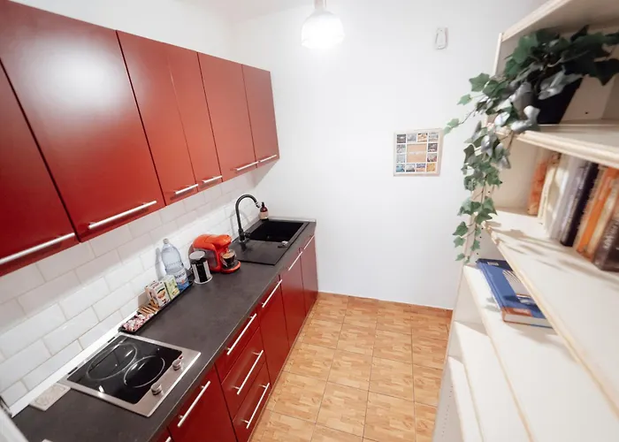 Luxe Art 88 Ultra * Бухарест