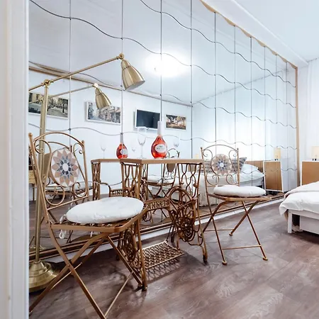 Luxe Art 88 Ultra Апартаменты Бухарест